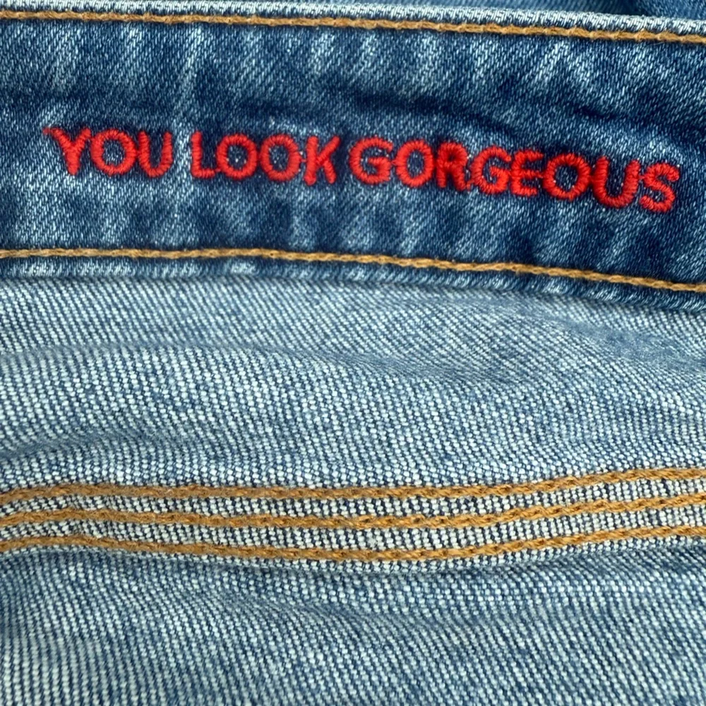 Alice + Olivia High Rise Cropped Wide Leg Jeans - Picture 10 of 13